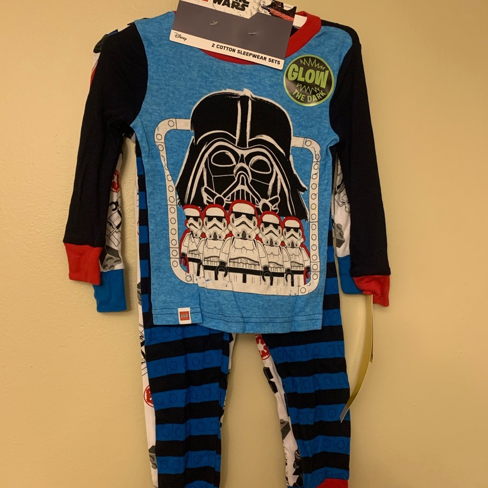 Disney Star Wars glow in dark pjs for boys